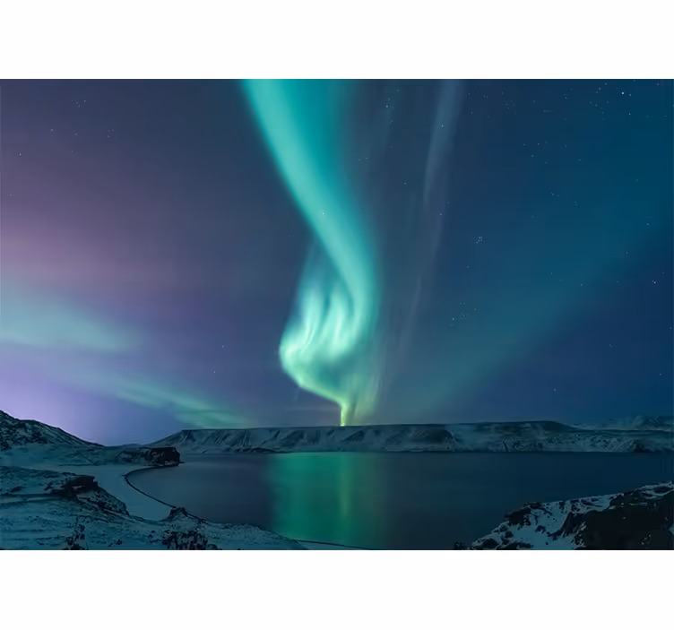Bedroom roller blind amazing northern lights island - TenStickers