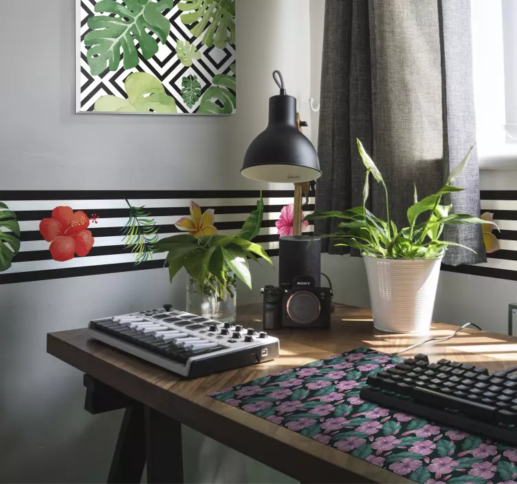 Big tropical flowers floral mouse pad - TenStickers