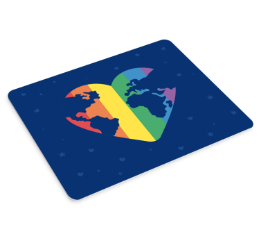 World map mouse pad heart-shaped design - TenStickers