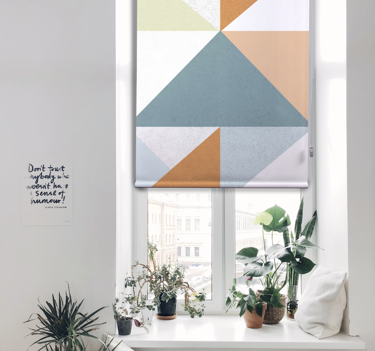Geometric Triangle Pattern modern roller blind - TenStickers