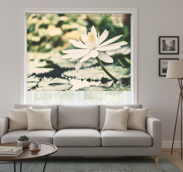 Living room roller blind white lotus on lake - TenStickers