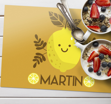 Children placemat happy lemon design - TenStickers