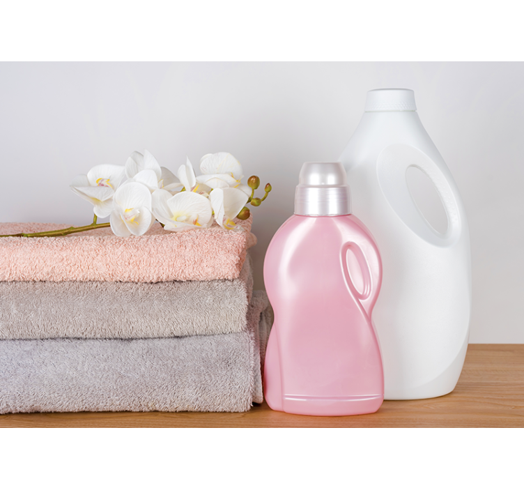 Soft Towels Arrangement bathroom wall mural - TenStickers