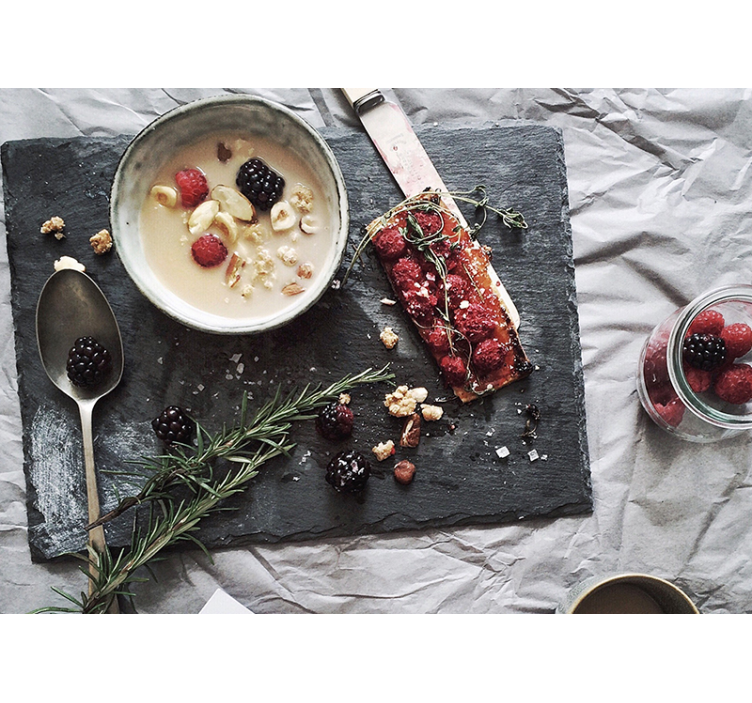 Flower wall mural fresh berry bliss - TenStickers