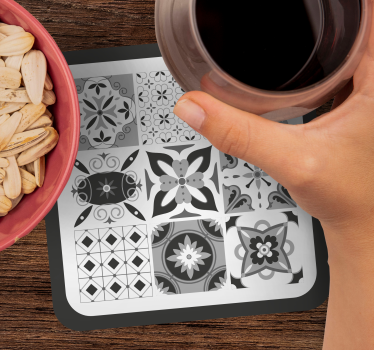 Coasters with geometric floral designs - TenStickers
