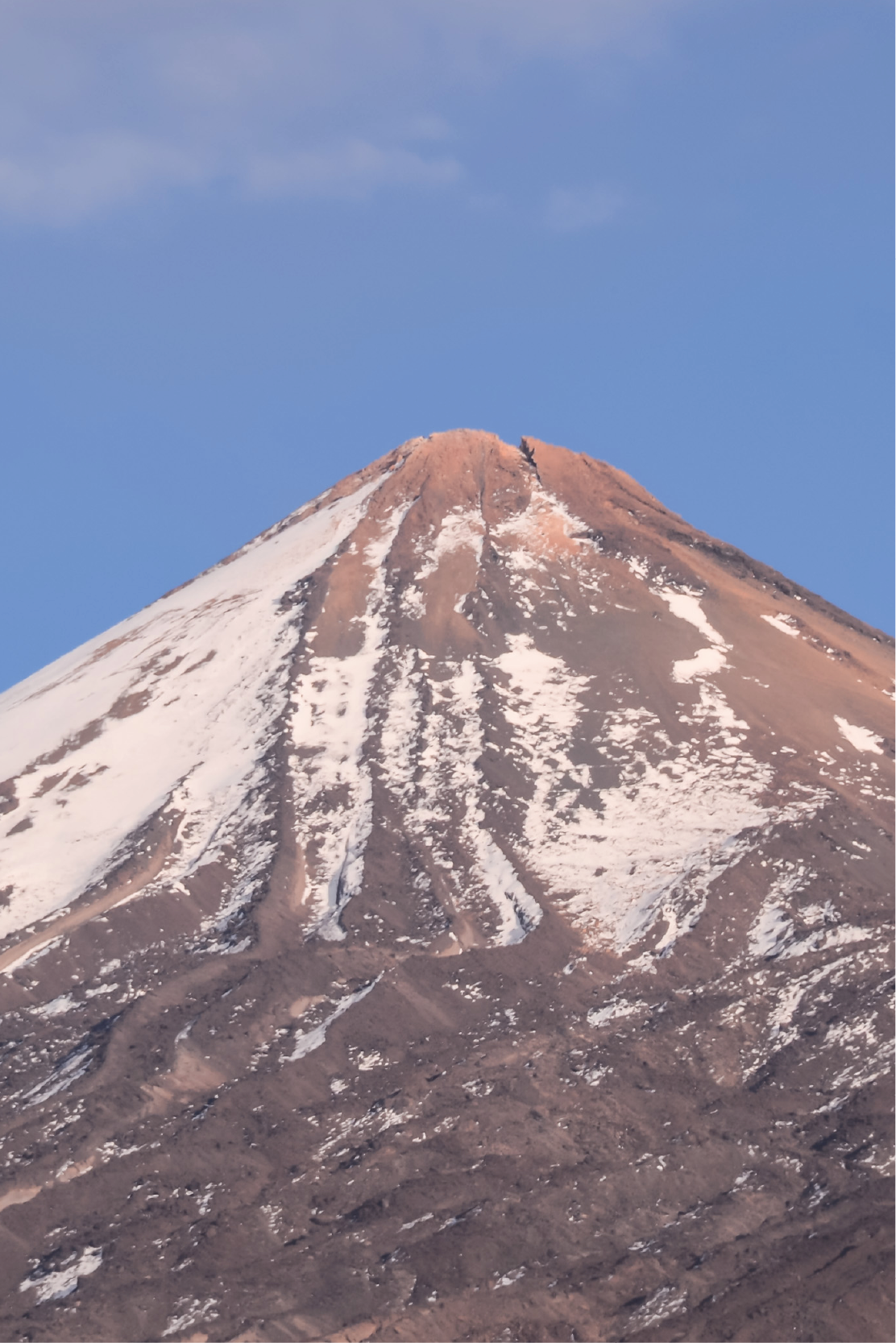 Living room poster mount teide - TenStickers