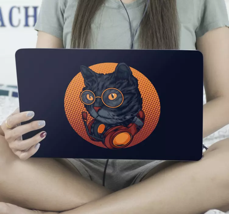 Cat with headphones laptop skin - TenStickers