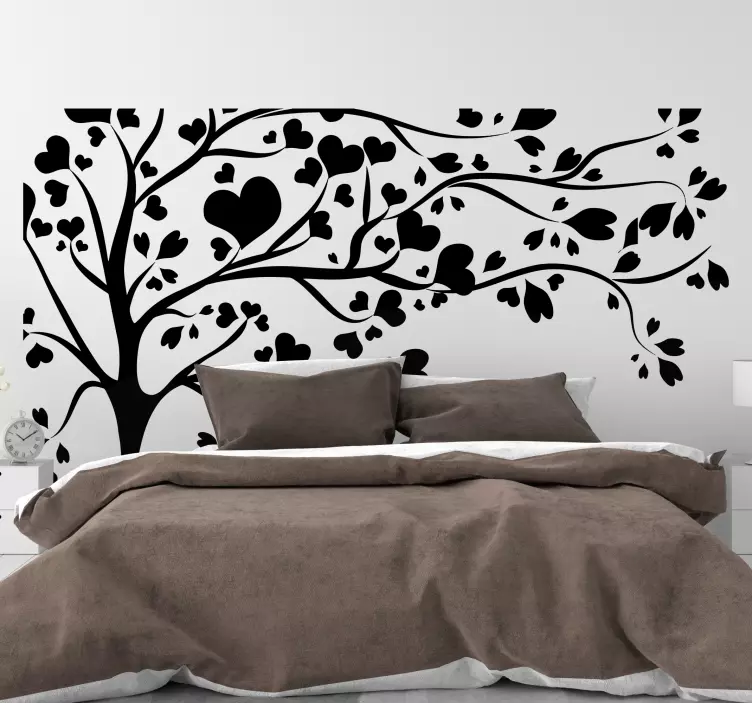 Nature wall sticker heart-embellished tree - TenStickers