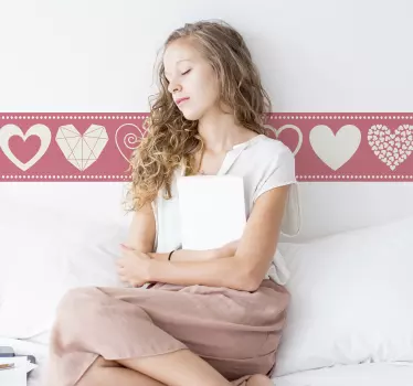 Love heart border wall sticker - TenStickers
