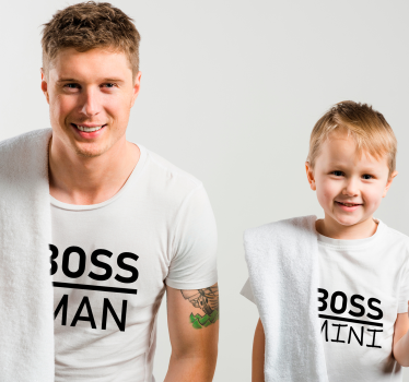 Black shirt with "boos" written Father  and son matching shirts - TenStickers
