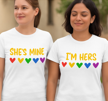 Couple t-shirts lgbt she's mine - TenStickers