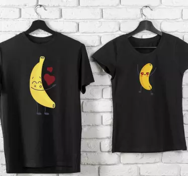 Cute banana characters t-shirt - TenStickers