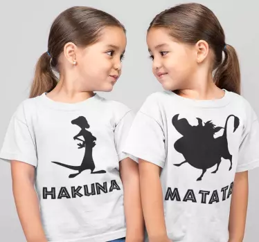 Hakuna matata Kids t-shirt - TenStickers