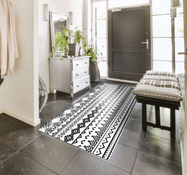 Ethnic black and white print geometric carpets - TenStickers